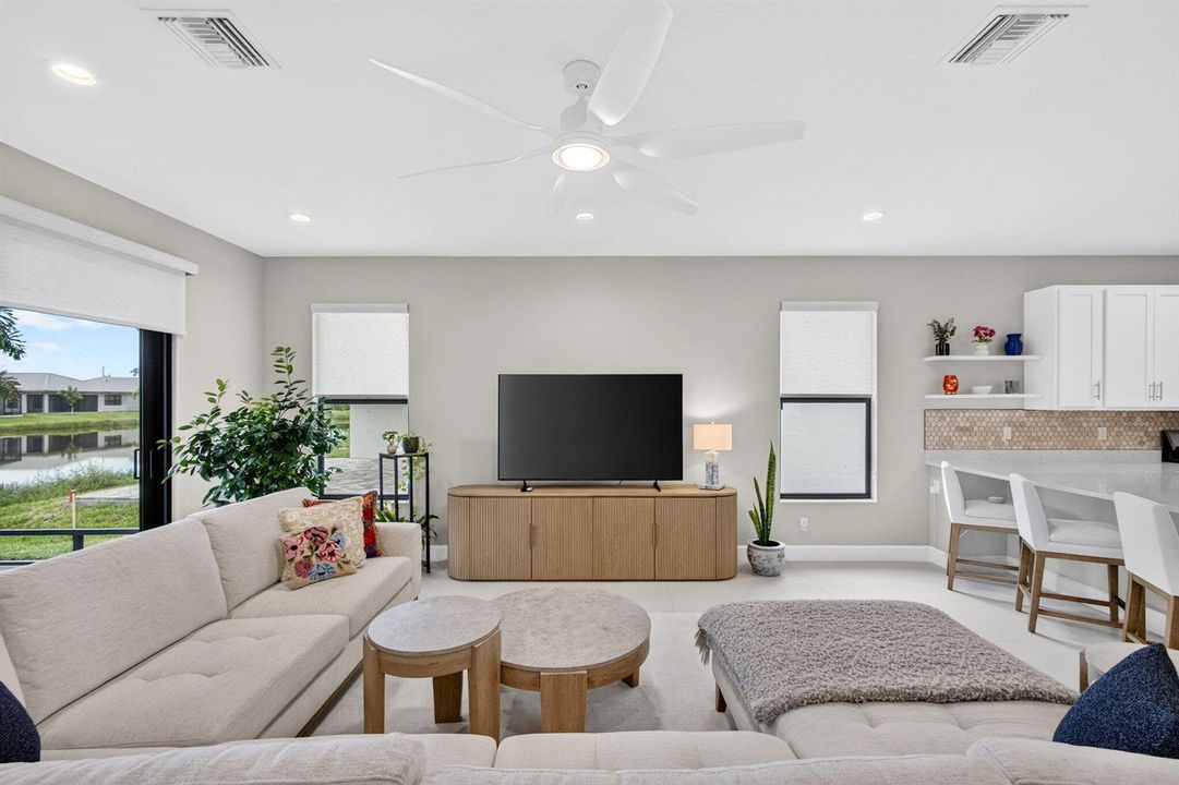 VALENCIA PARC 12408 SW Briny Bay Drive