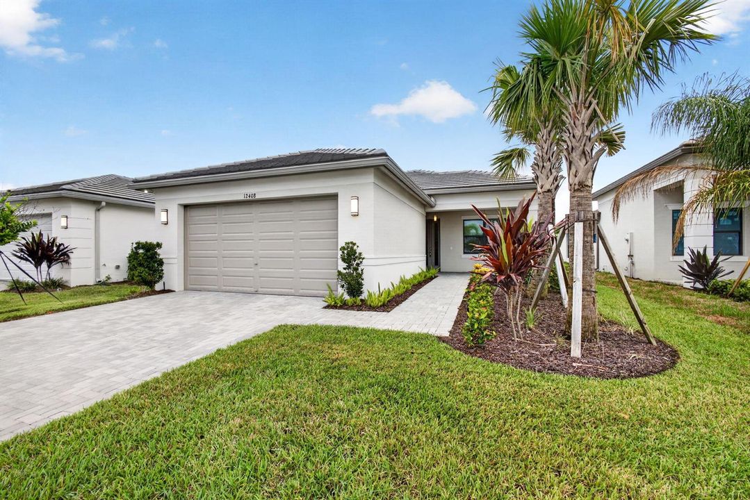 VALENCIA PARC 12408 SW Briny Bay Drive