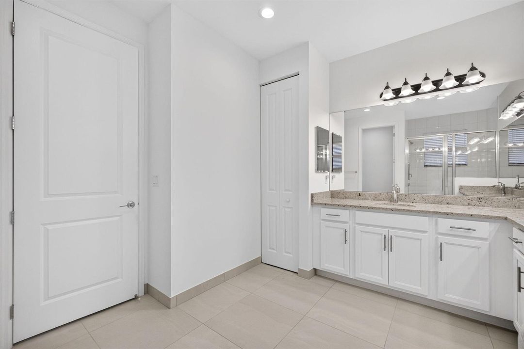 VALENCIA PARC 12408 SW Briny Bay Drive