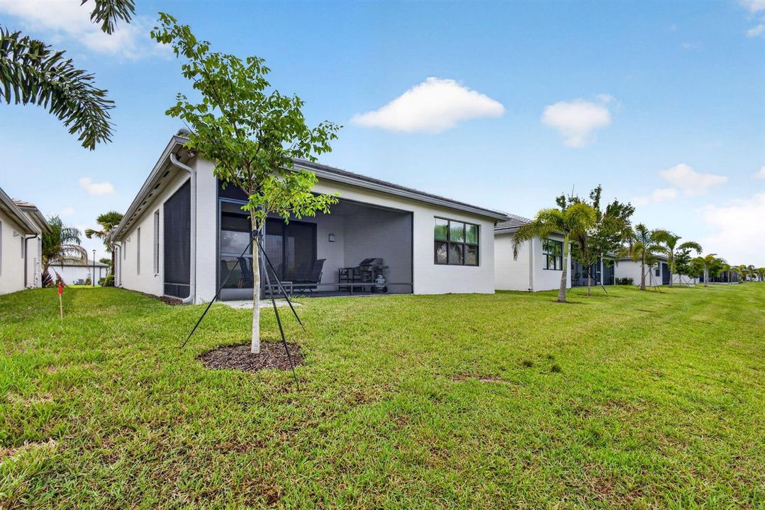 VALENCIA PARC 12408 SW Briny Bay Drive