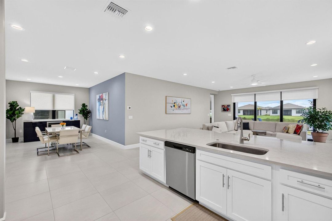 VALENCIA PARC 12408 SW Briny Bay Drive