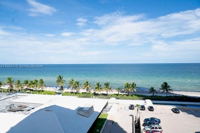 En Venta: $595,000 (2 camas, 2 baños, 1340 Pies cuadrados)