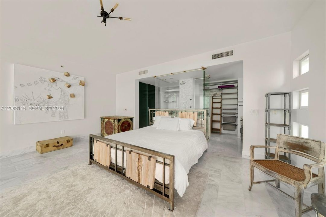 For Rent: $11,500 (2 beds, 2 baths, 1730 Square Feet)