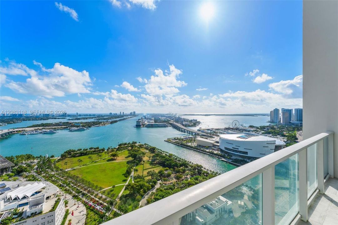 For Rent: $11,500 (2 beds, 2 baths, 1730 Square Feet)