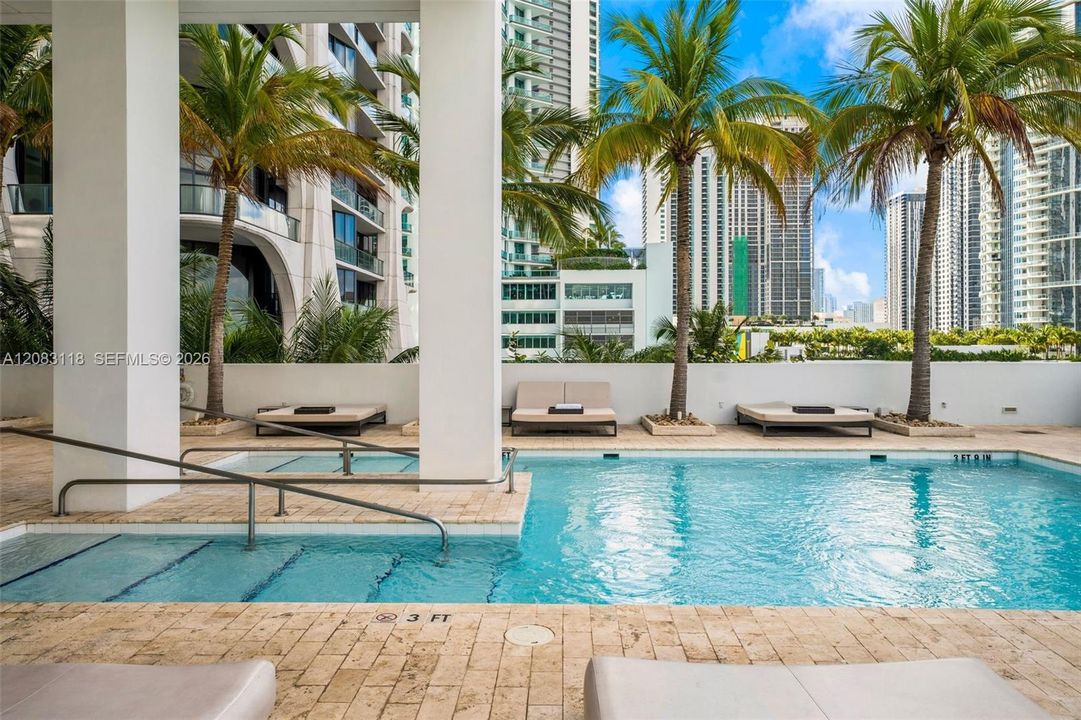 For Rent: $11,500 (2 beds, 2 baths, 1730 Square Feet)