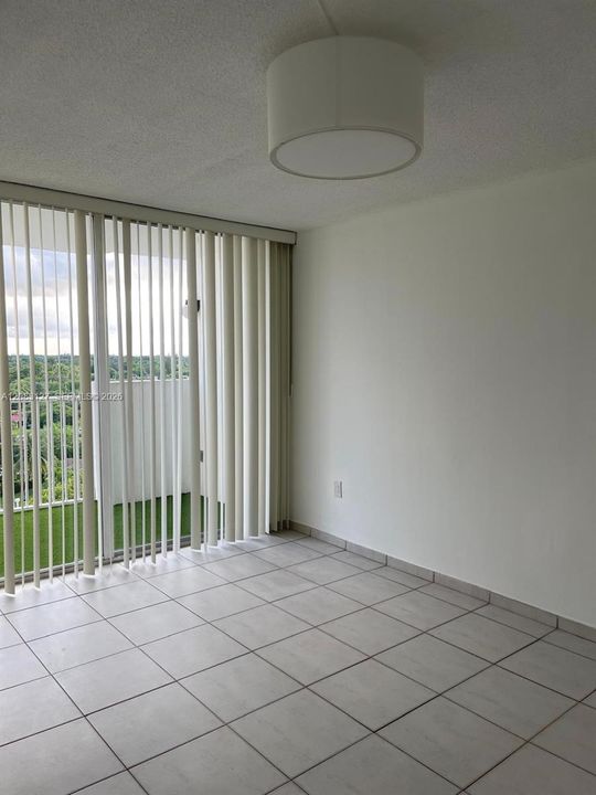 En Renta: $1,950 (2 camas, 1 baños, 889 Pies cuadrados)