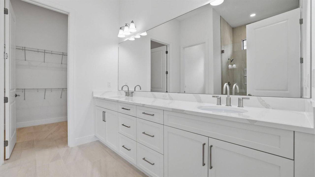 Owner's Bath