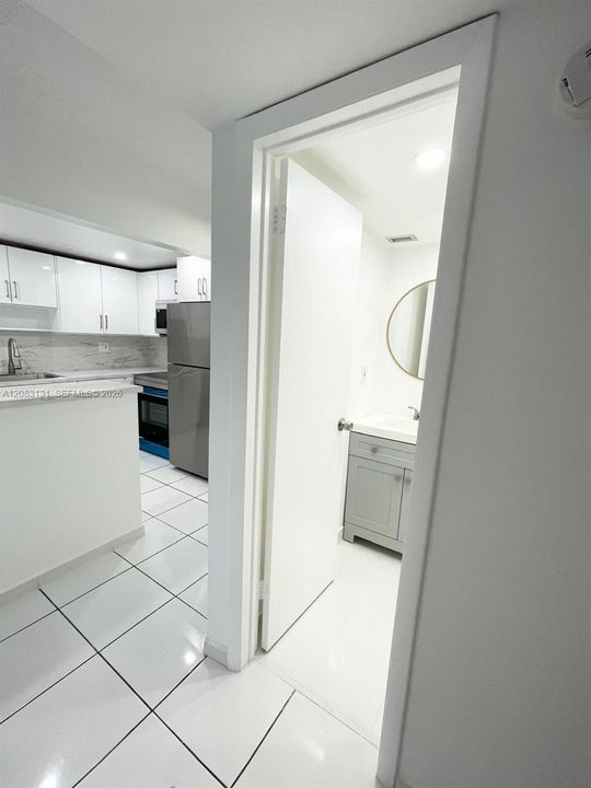 В аренду: $1,750 (1 спален, 1 ванн, 660 Квадратных фут)