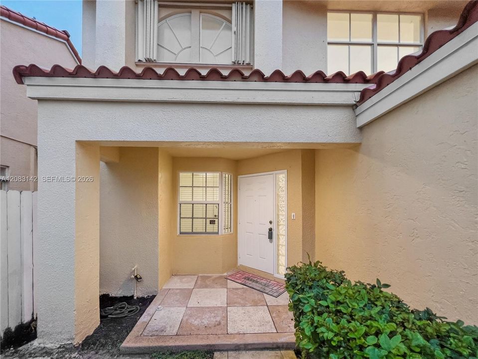 For Rent: $4,200 (3 beds, 2 baths, 1764 Square Feet)