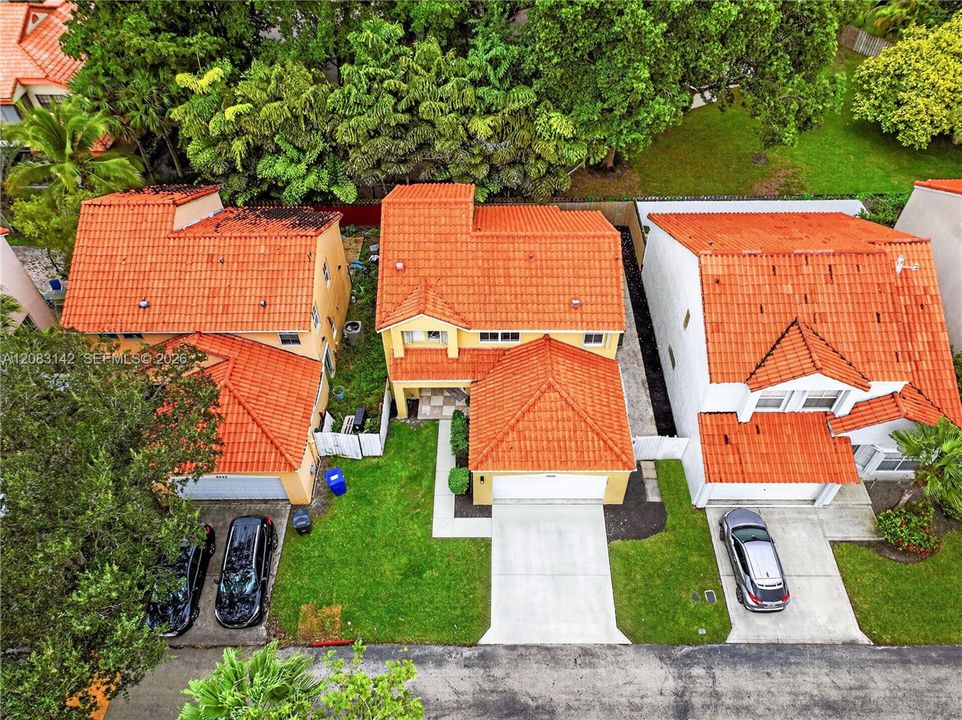 For Rent: $4,200 (3 beds, 2 baths, 1764 Square Feet)