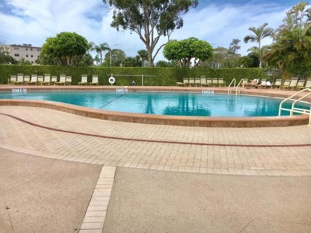 Mansfield Pool