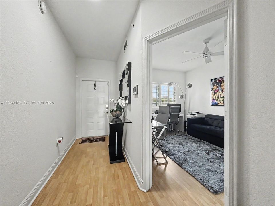 For Sale: $525,000 (3 beds, 2 baths, 1710 Square Feet)