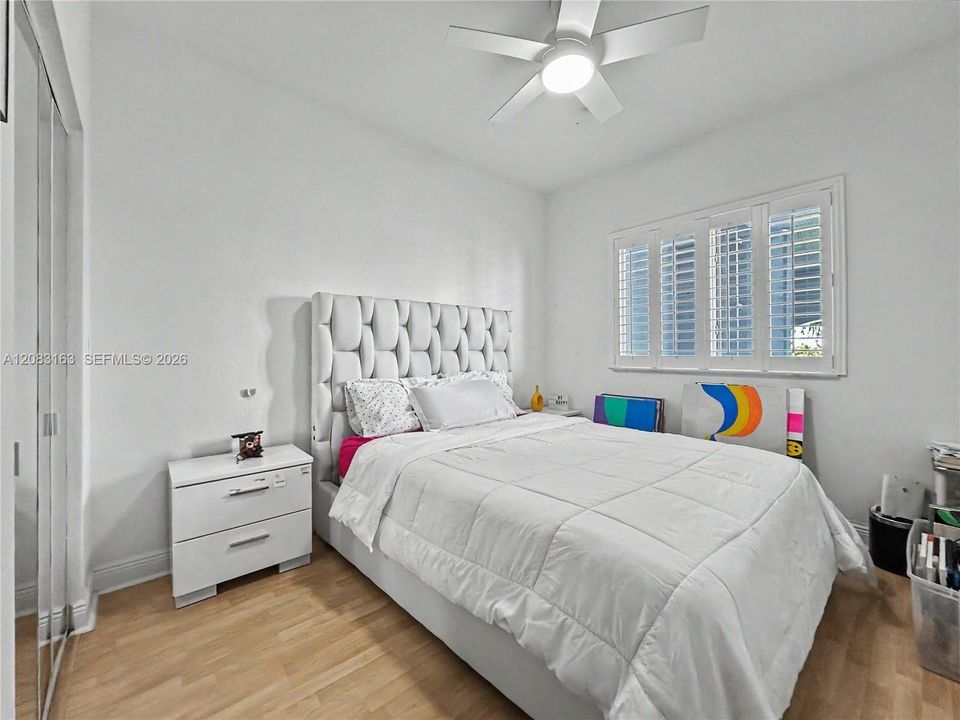 For Sale: $525,000 (3 beds, 2 baths, 1710 Square Feet)