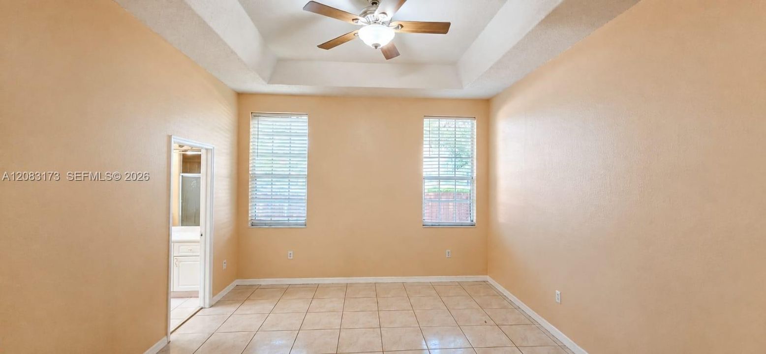 For Rent: $3,800 (4 beds, 2 baths, 2165 Square Feet)
