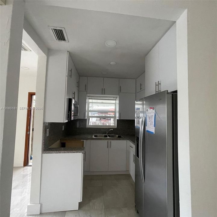 En Renta: $2,600 (2 camas, 1 baños, 875 Pies cuadrados)