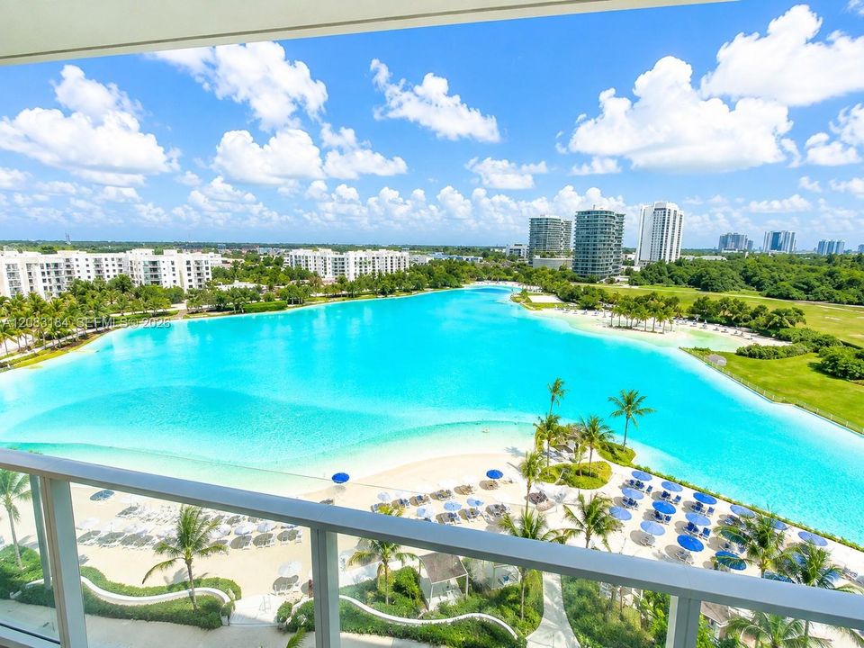 Balcony Lagoon View
