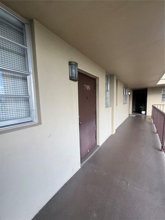 For Sale: $129,900 (1 beds, 1 baths, 0 Square Feet)