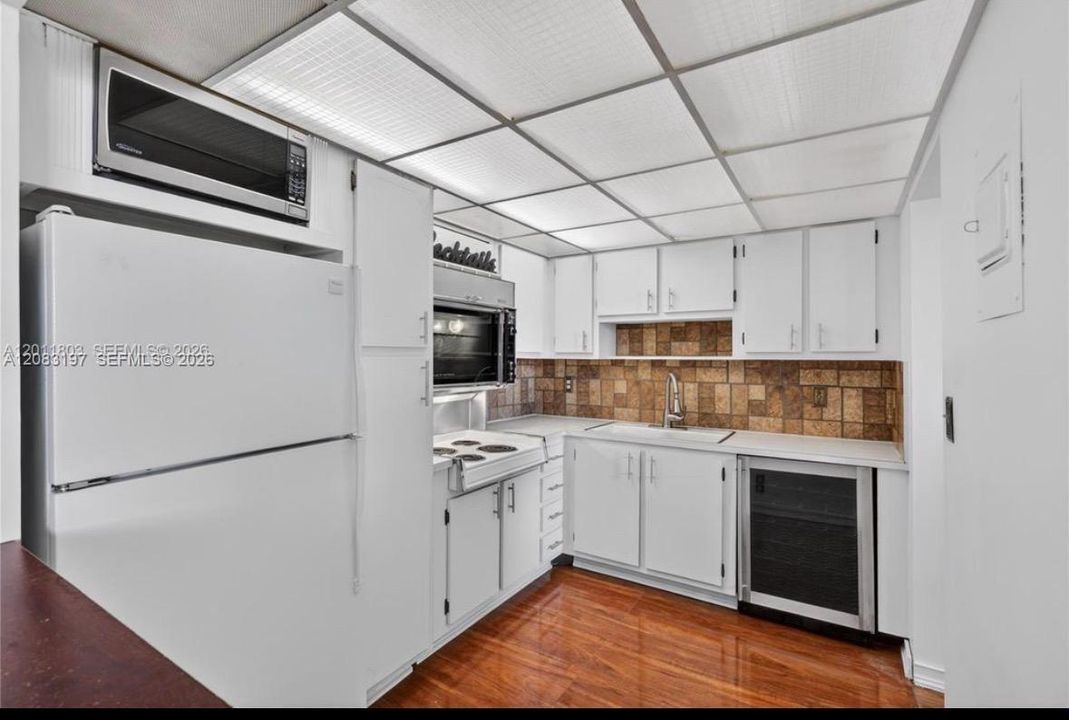 For Sale: $129,900 (1 beds, 1 baths, 0 Square Feet)