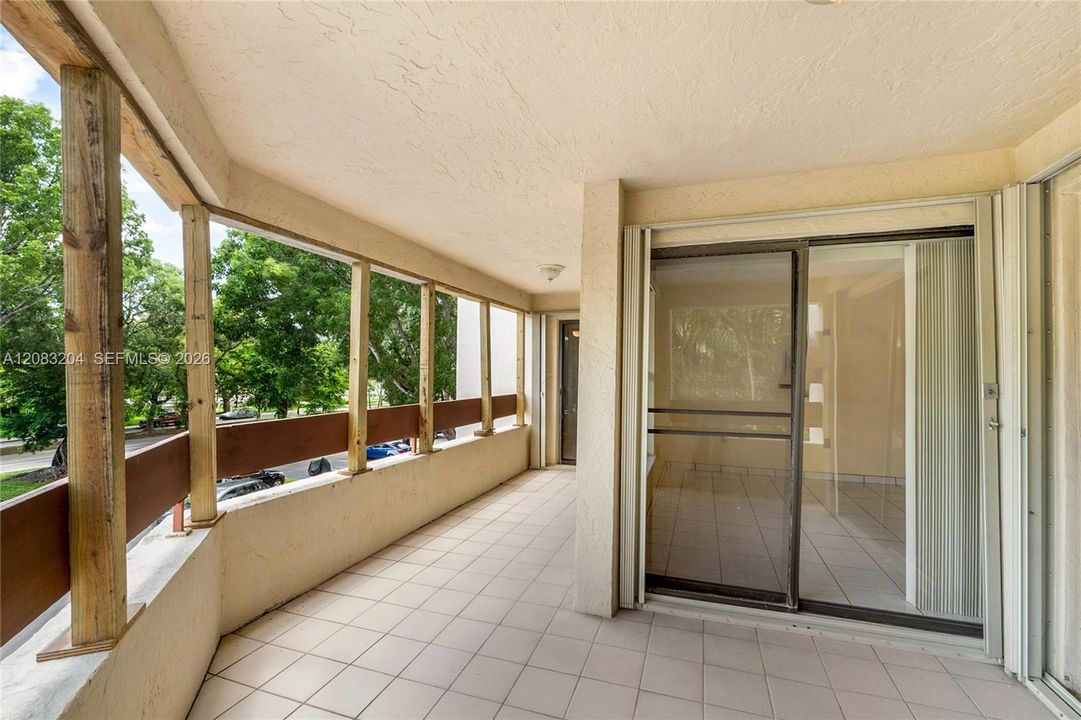 For Sale: $289,000 (3 beds, 2 baths, 1150 Square Feet)