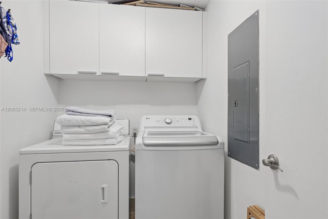 En Renta: $11,000 (3 camas, 3 baños, 3082 Pies cuadrados)