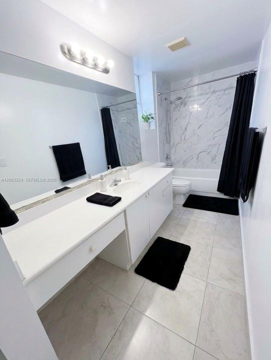For Rent: $2,700 (3 beds, 2 baths, 1271 Square Feet)