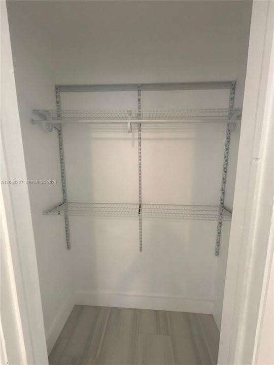 For Rent: $1,600 (0 beds, 1 baths, 375 Square Feet)