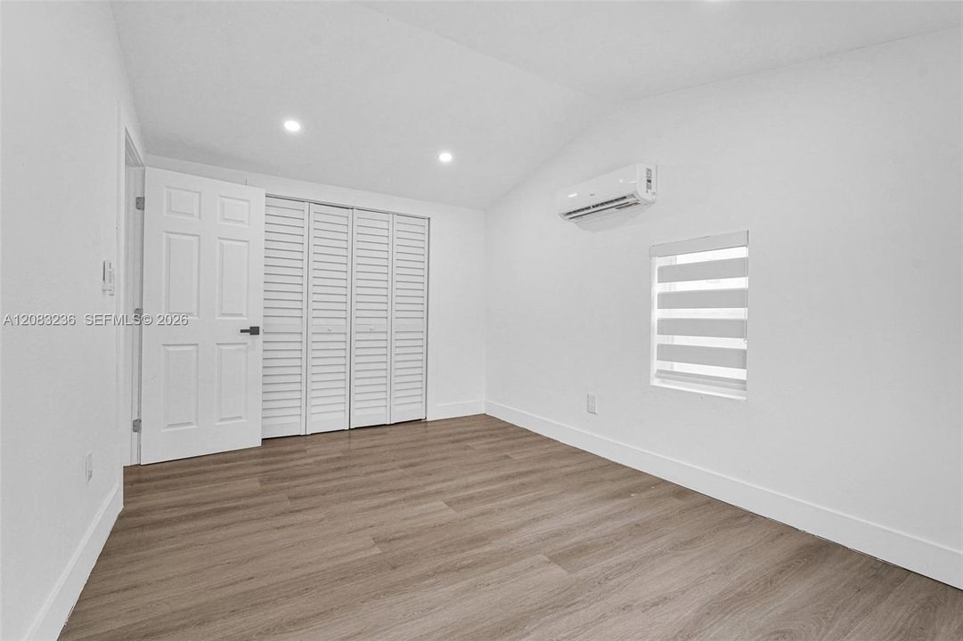 For Rent: $4,500 (4 beds, 3 baths, 1244 Square Feet)