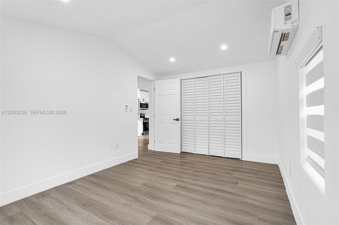 For Rent: $4,500 (4 beds, 3 baths, 1244 Square Feet)