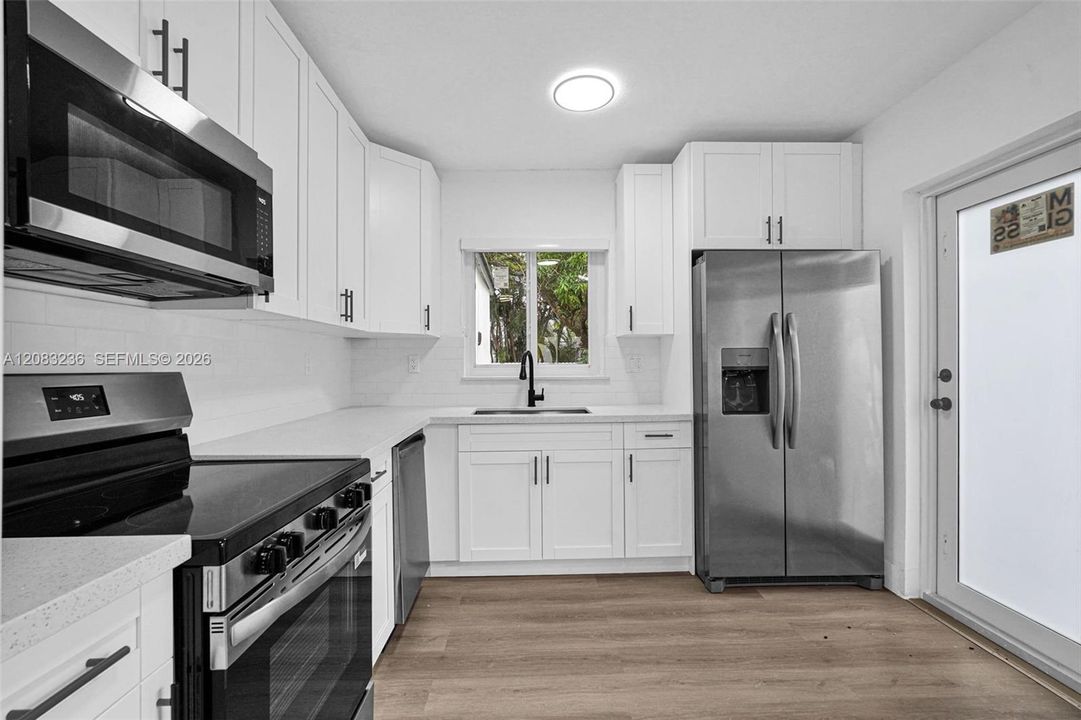 For Rent: $4,500 (4 beds, 3 baths, 1244 Square Feet)