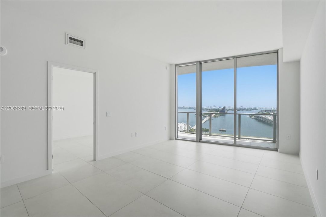 For Rent: $6,500 (1 beds, 2 baths, 1216 Square Feet)