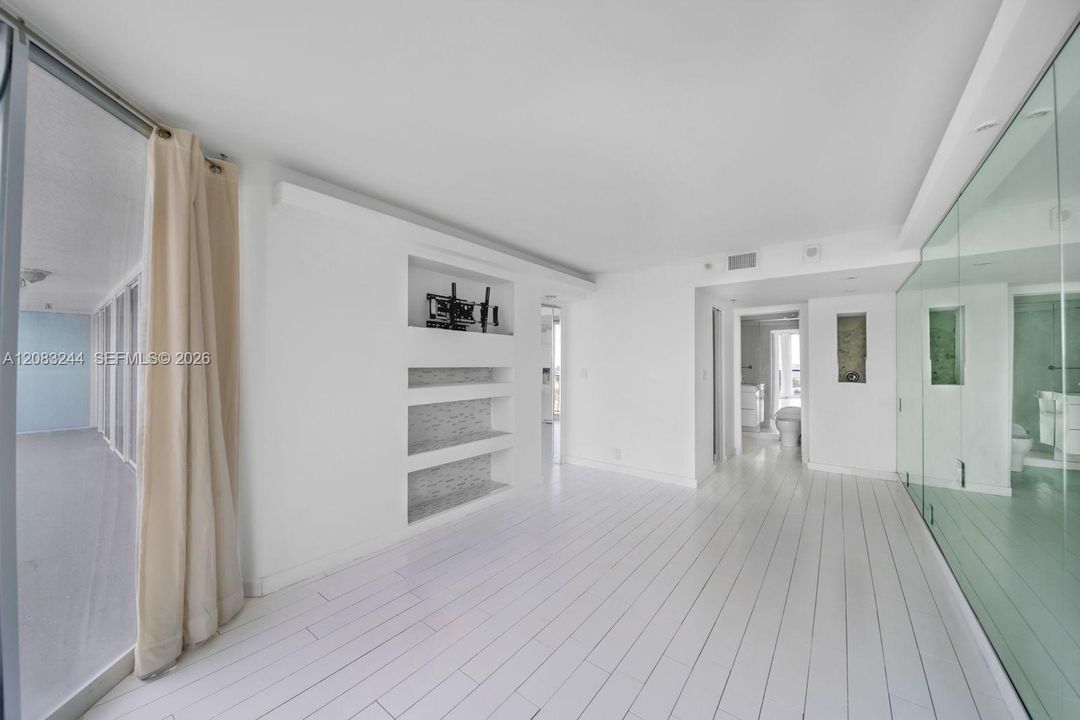 В аренду: $3,000 (2 спален, 2 ванн, 1030 Квадратных фут)