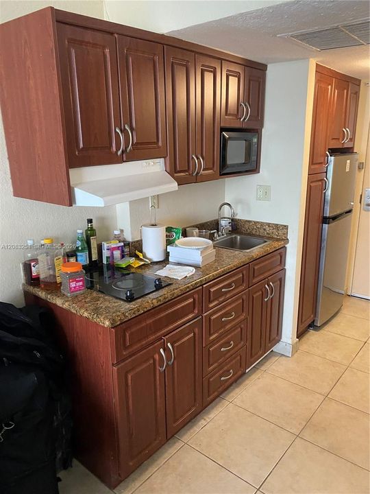 En Venta: $215,000 (0 camas, 1 baños, 360 Pies cuadrados)