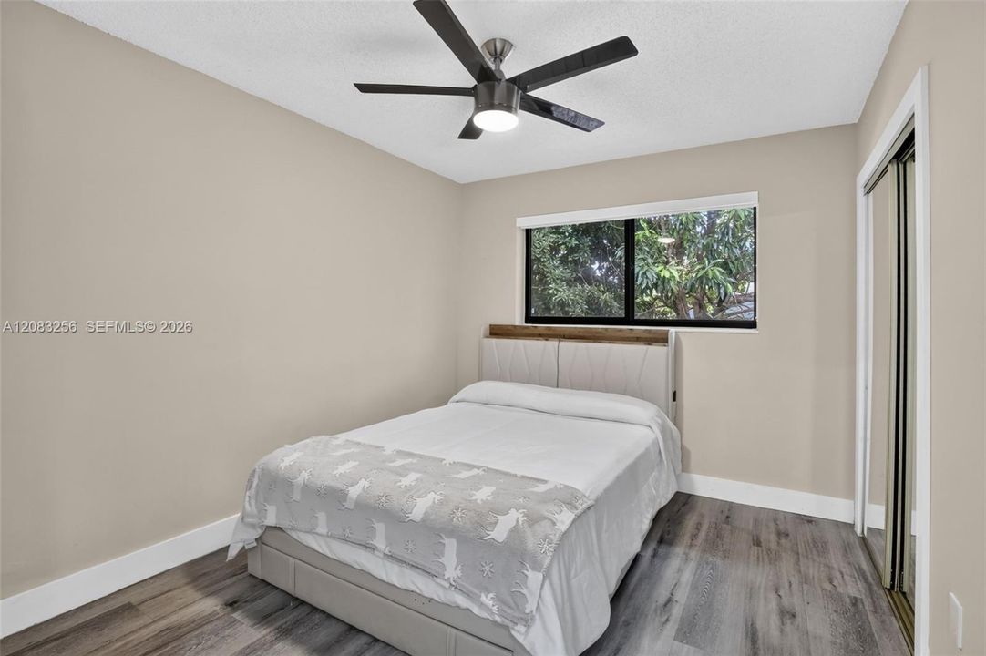 En Renta: $3,950 (3 camas, 2 baños, 1953 Pies cuadrados)