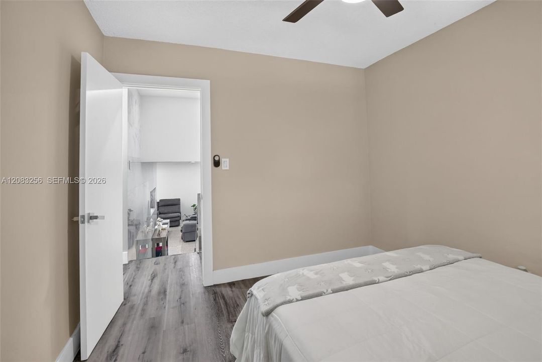En Renta: $3,950 (3 camas, 2 baños, 1953 Pies cuadrados)