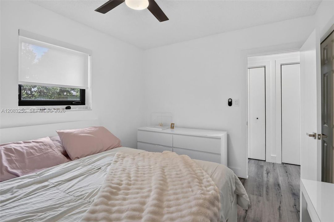 En Renta: $3,950 (3 camas, 2 baños, 1953 Pies cuadrados)