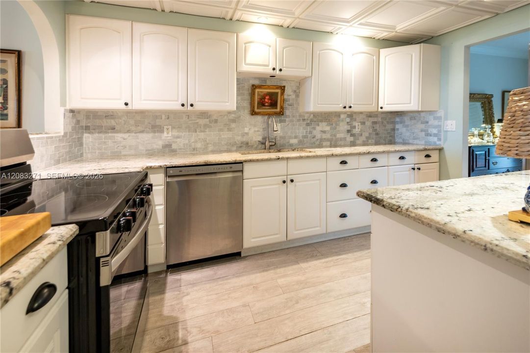 En Venta: $455,000 (2 camas, 2 baños, 1425 Pies cuadrados)