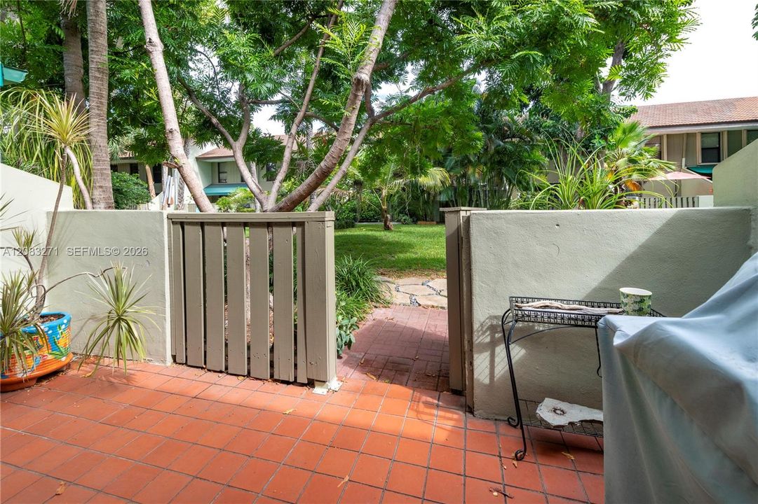En Venta: $455,000 (2 camas, 2 baños, 1425 Pies cuadrados)