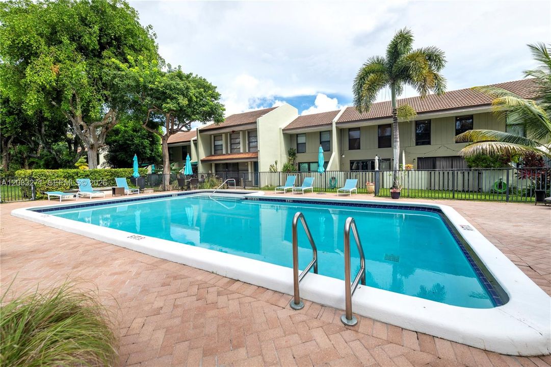 En Venta: $455,000 (2 camas, 2 baños, 1425 Pies cuadrados)
