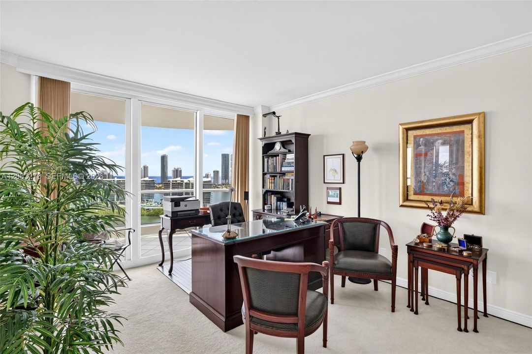 Activo con contrato: $1,525,000 (3 camas, 3 baños, 2390 Pies cuadrados)
