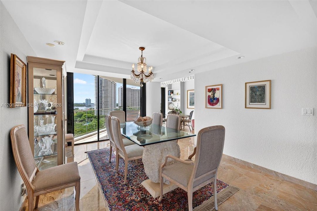 For Sale: $895,000 (2 beds, 2 baths, 1910 Square Feet)