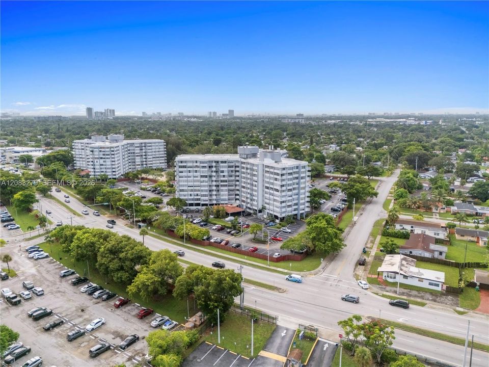 En Venta: $277,000 (2 camas, 2 baños, 1257 Pies cuadrados)