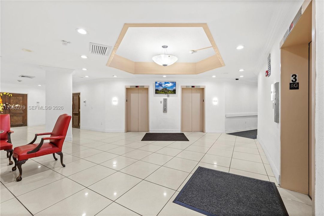 En Venta: $277,000 (2 camas, 2 baños, 1257 Pies cuadrados)