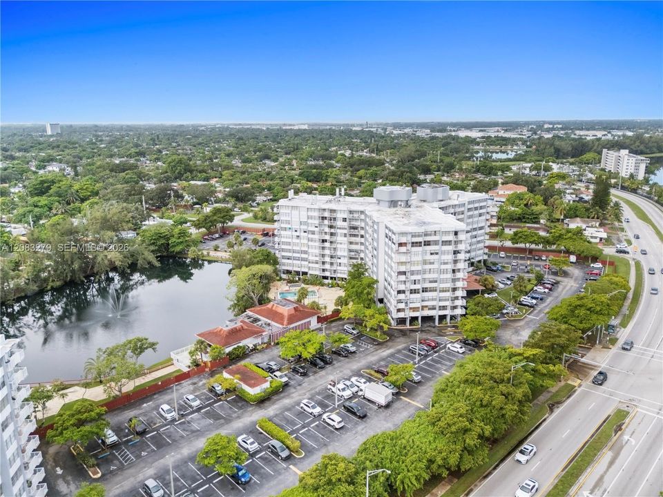En Venta: $277,000 (2 camas, 2 baños, 1257 Pies cuadrados)
