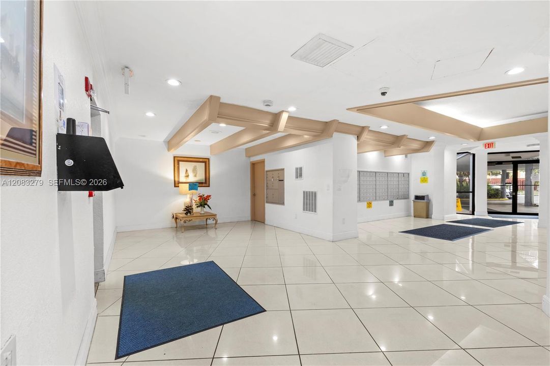 En Venta: $277,000 (2 camas, 2 baños, 1257 Pies cuadrados)