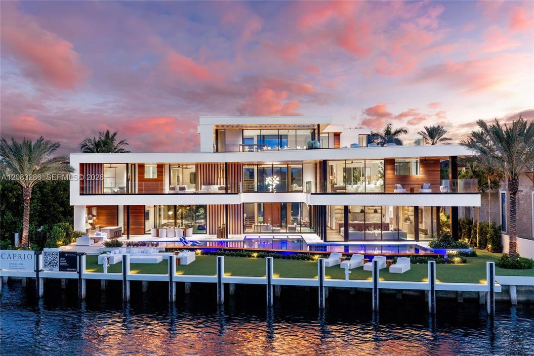 For Sale: $34,950,000 (7 beds, 11 baths, 10054 Square Feet)