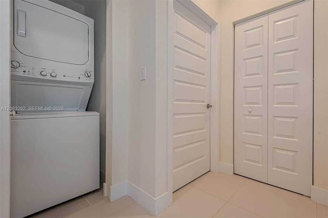 En Renta: $3,600 (3 camas, 2 baños, 1410 Pies cuadrados)