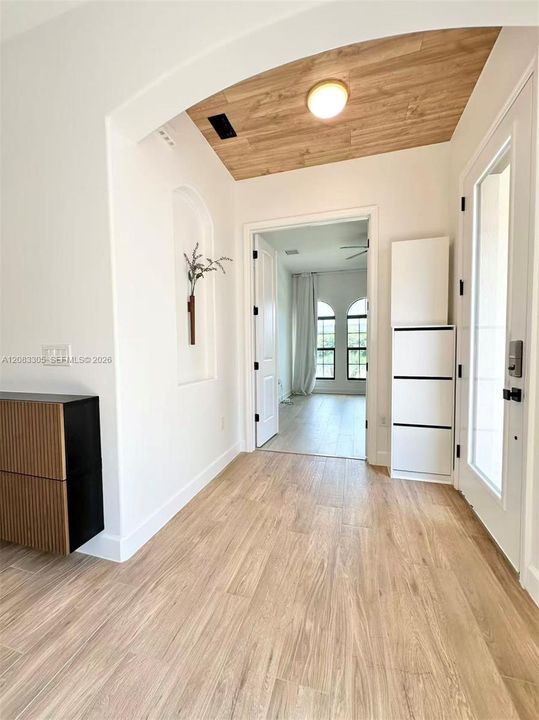 For Rent: $3,350 (3 beds, 2 baths, 0 Square Feet)