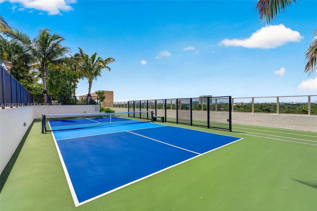 For Rent: $8,900 (2 beds, 2 baths, 1189 Square Feet)