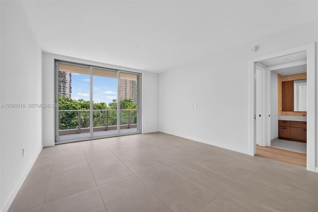 For Rent: $8,900 (2 beds, 2 baths, 1189 Square Feet)