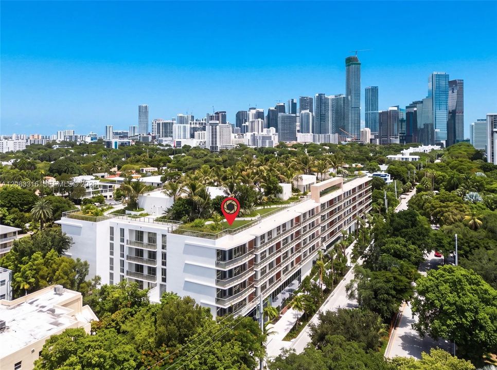 For Rent: $8,900 (2 beds, 2 baths, 1189 Square Feet)